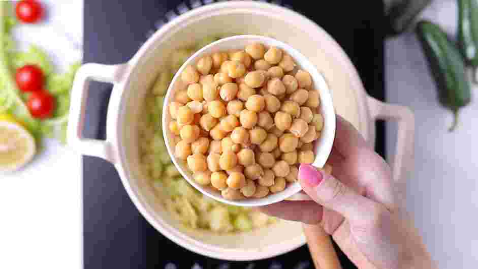 Vegan Stew Recipe: Stir in the drained chickpeas, peas, green beans and tempeh.