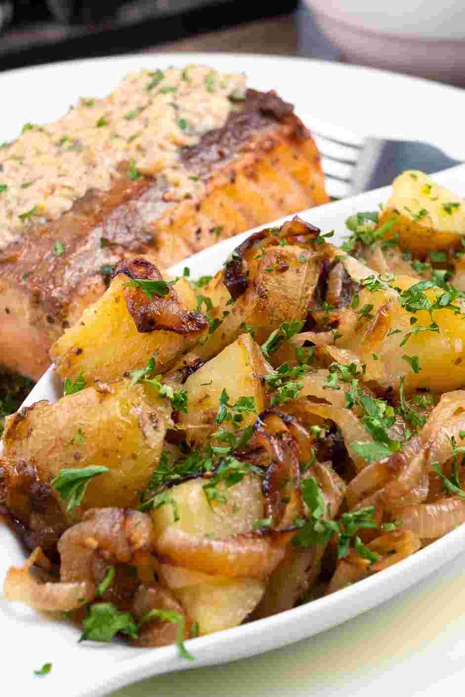 Fried Potatoes and Onions Recipe: Serve warm.