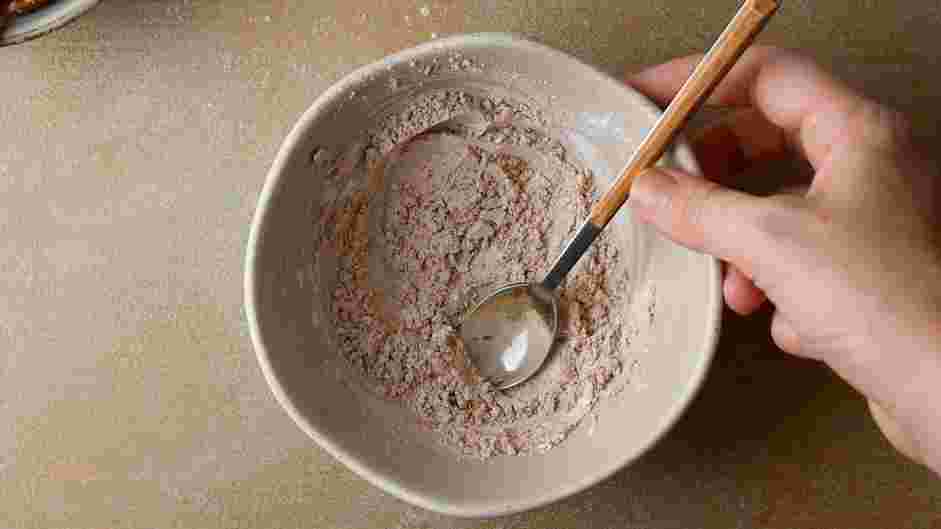 Crustless Pumpkin Pie Recipe: In a small bowl, whisk together the cornstarch, cinnamon, ginger, nutmeg and salt until there are no lumps.