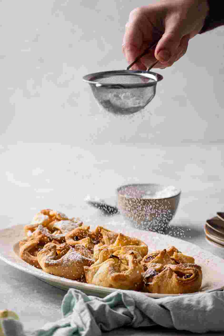 Mini Apple Pies Recipe:
Let the pies cool in the pan, then remove and serve.