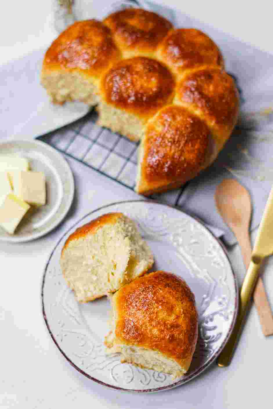 Butter Roll Recipe: Serve rolls plain or with softened salted butter.