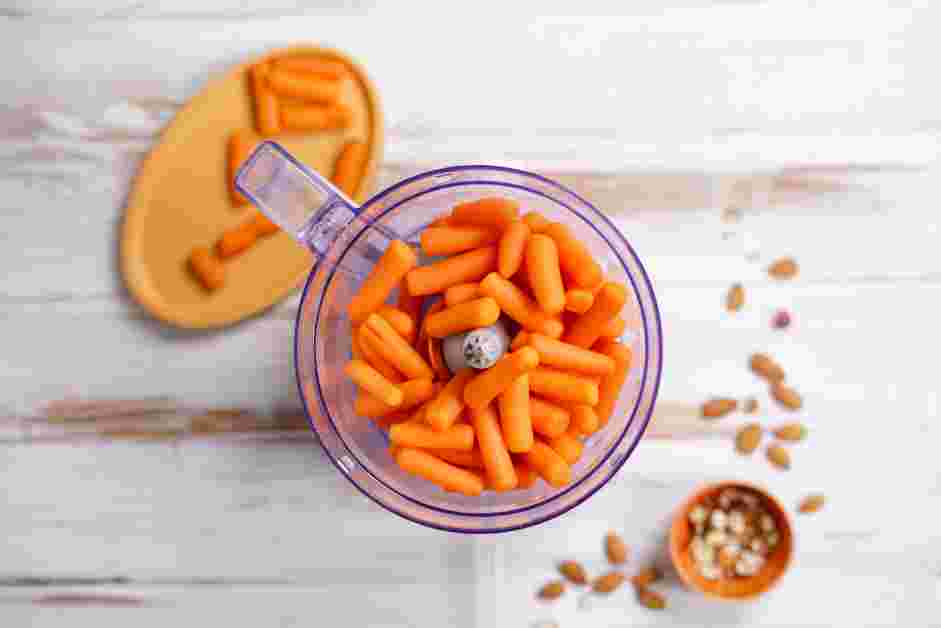 Carrot Halwa Recipe: In the bowl of a food processor, add the baby carrots.