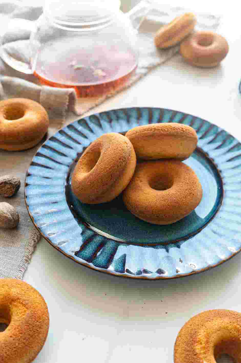 Cake Donut Recipe: Serve with a cup of milk, tea or coffee.