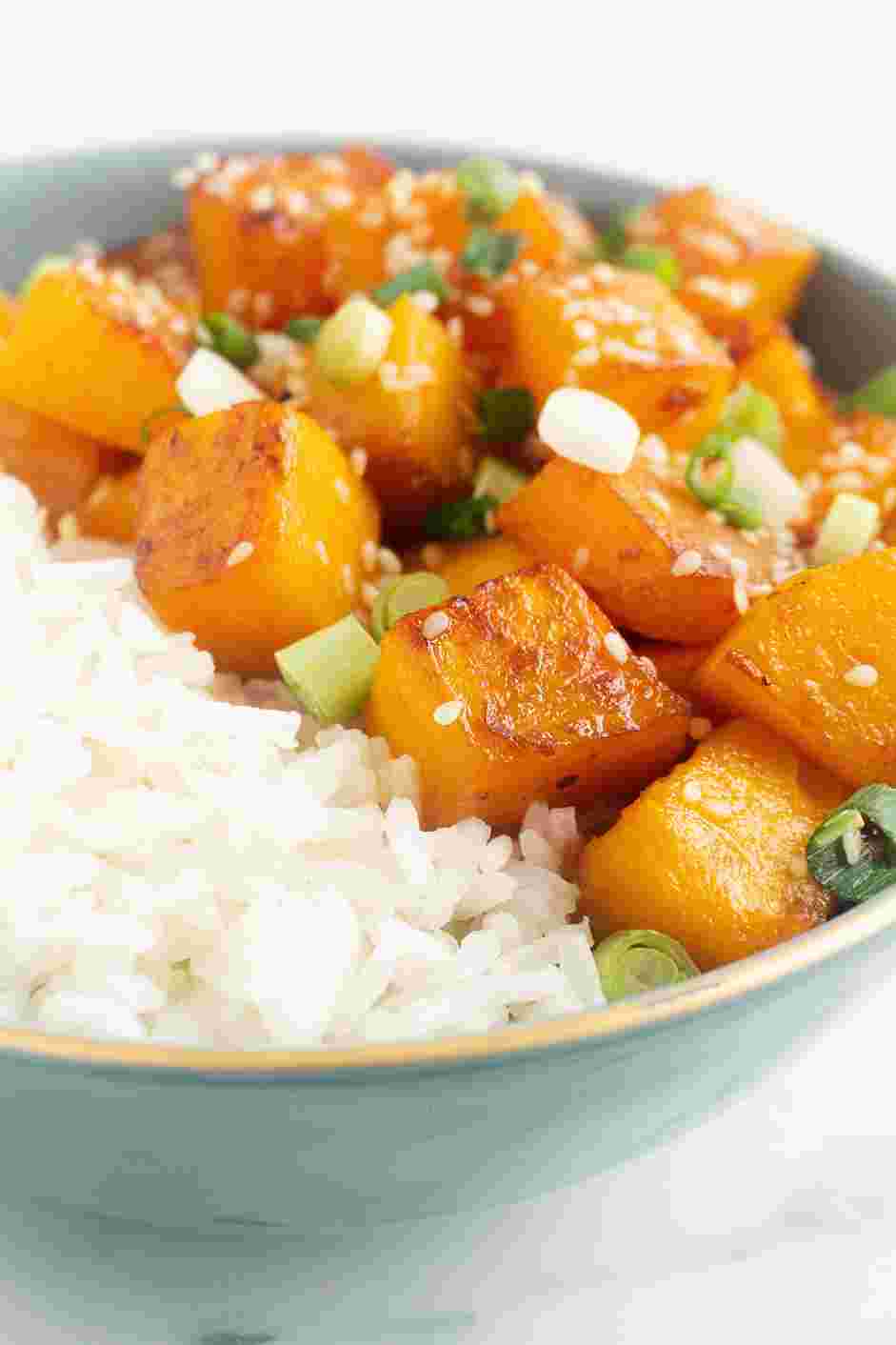 Sauteed Butternut Squash Recipe:
In a bowl of cooked rice, place half of the soy-glazed butternut squash.