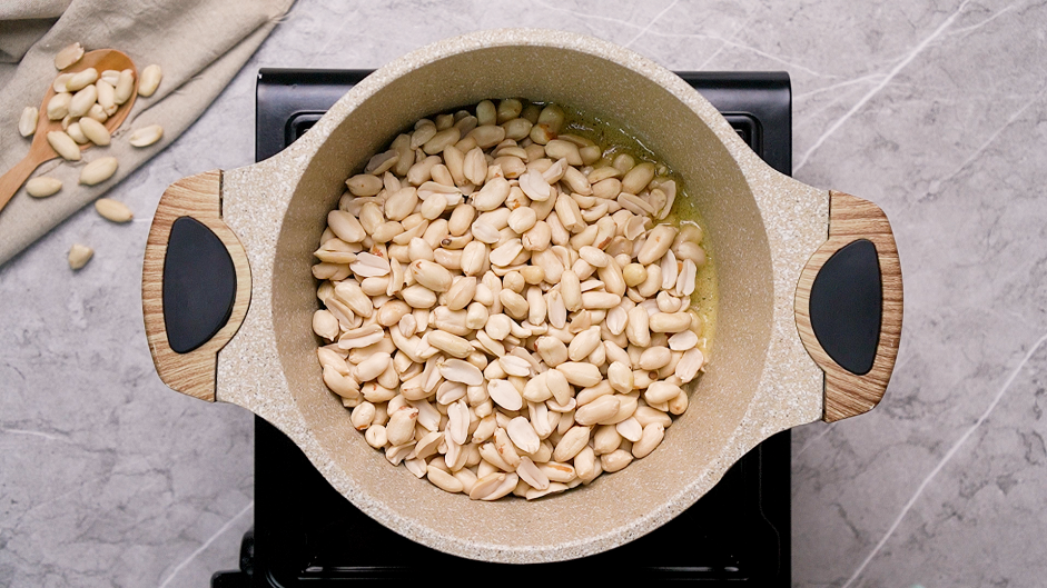 Honey Roasted Peanuts Recipe: 
Turn off the heat and stir in the peanuts.