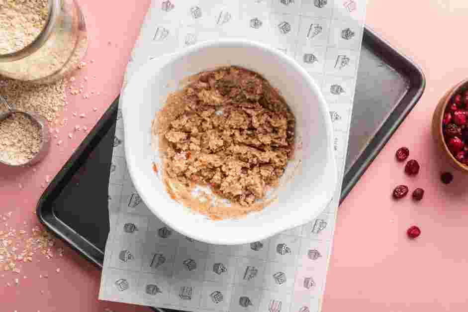 Oatmeal Cranberry Cookies Recipe:
In a large bowl, combine the coconut oil, coconut sugar and granulated sugar.