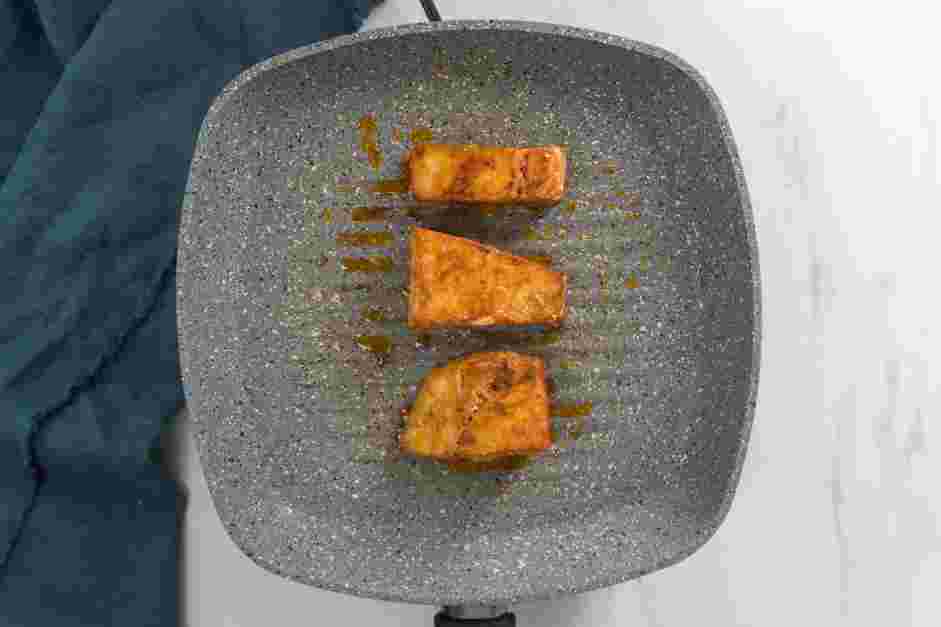 Cod Fish Tacos Recipe:
In a large skillet over medium-high heat, add the cod and cook until opaque and flaky, about 6-8 minutes, depending on the thickness of the cod.