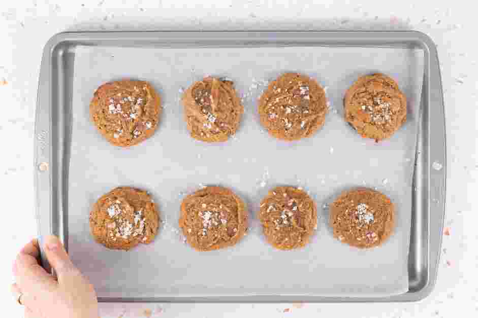 Gluten Free Peanut Butter Cookies Recipe: Let the cookies cool on the baking sheet for 10 minutes before transferring to a cooling rack to cool completely.