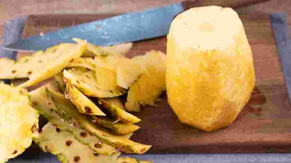 Grilled Pineapple Chicken Recipe:
Prepare the pineapple.