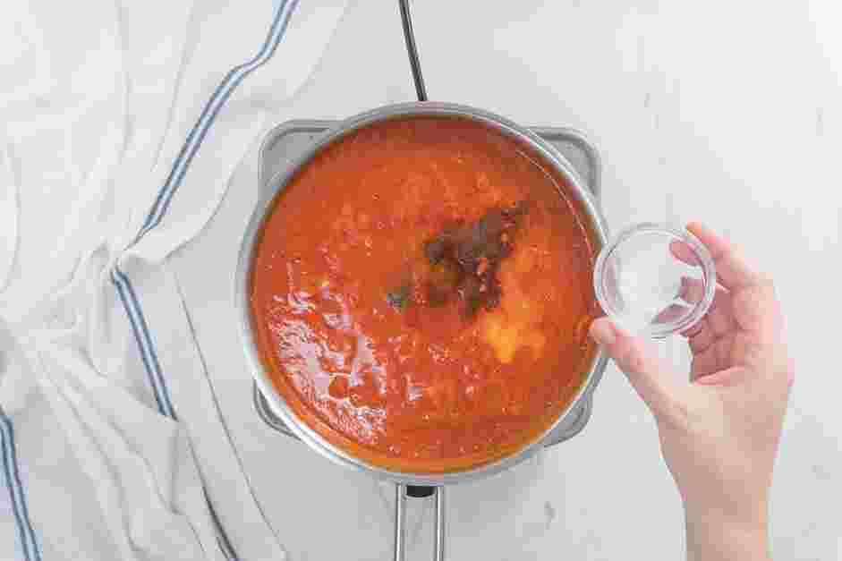 Spicy Vodka Pasta Recipe:
Reserve 1 cup of pasta water before draining the pasta.