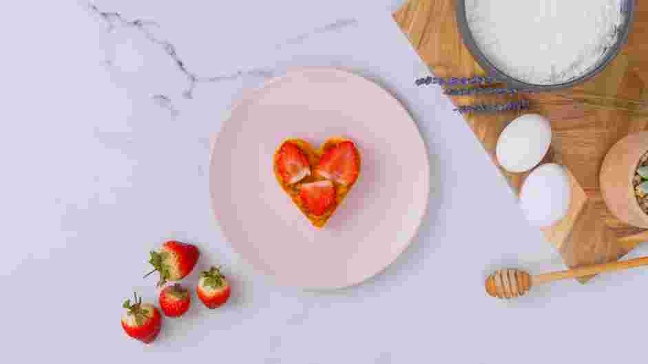 Heart Shaped Pancakes Recipe:
Aseemble the pancakes.