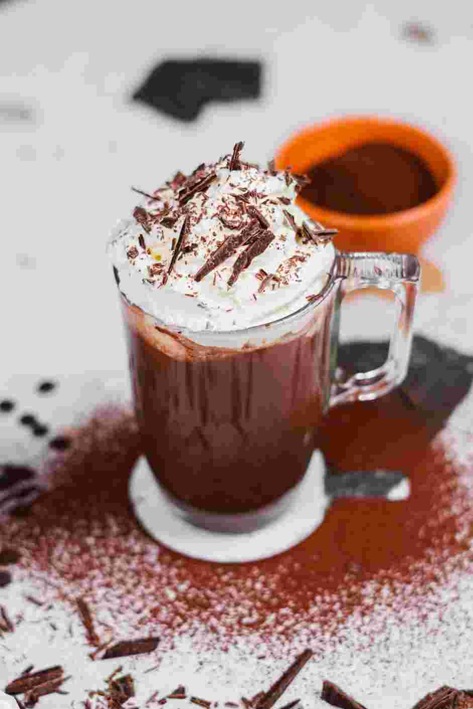 Vegan Hot Chocolate Recipe:
Top with coconut whipped cream and garnish with shaved dairy-free chocolate.