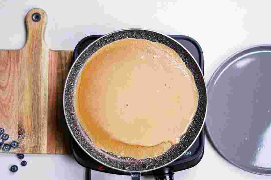 Blueberry Crepes Recipe:
Make the crepes.
