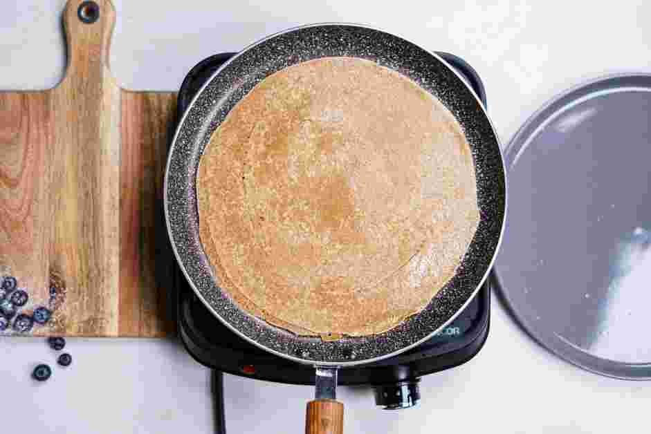 Blueberry Crepes Recipe:
Let cook until the surface is set and the bottom is light brown.