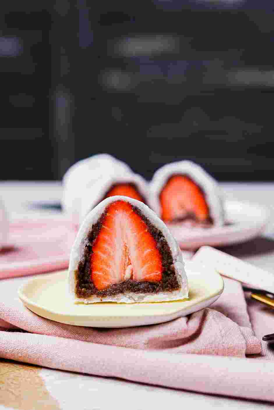 Strawberry Mochi Recipe: Strawberry mochi is best served on the day it is made.