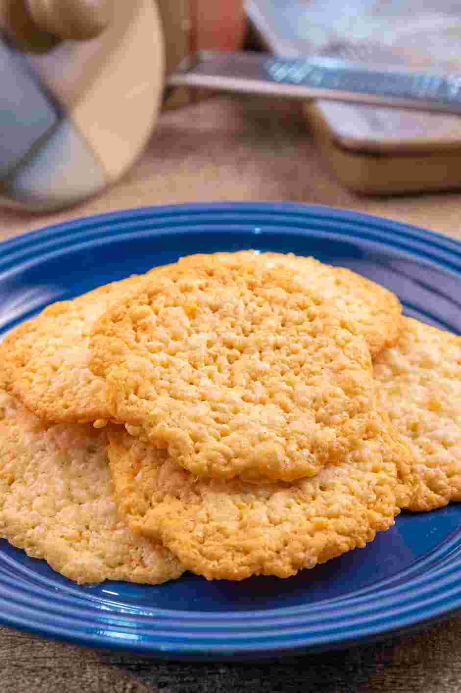 Parmesan Cheese Crisps Recipe: Serve and enjoy!