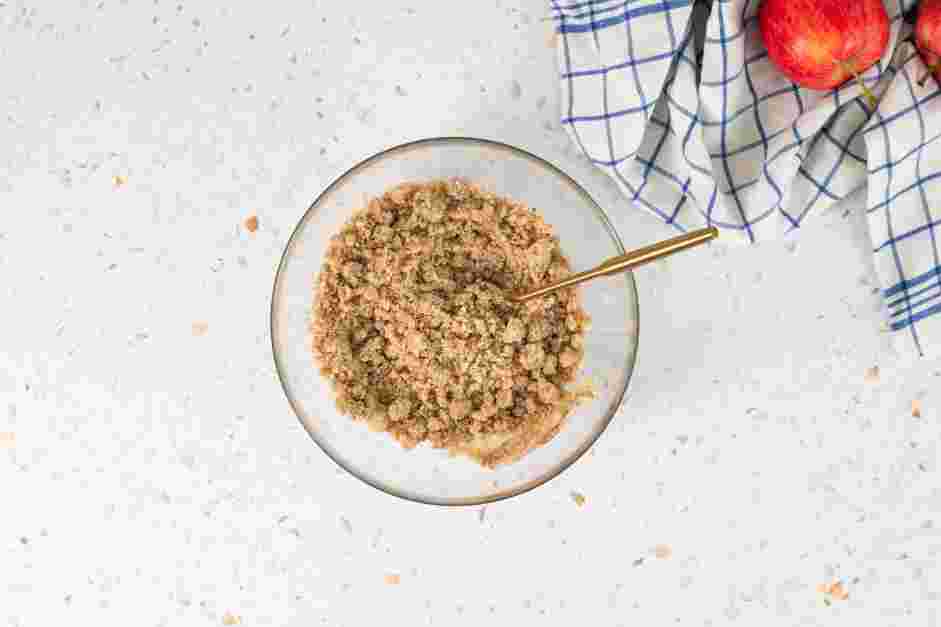 Apple Crumble Cake Recipe:
Prepare the crumb topping.