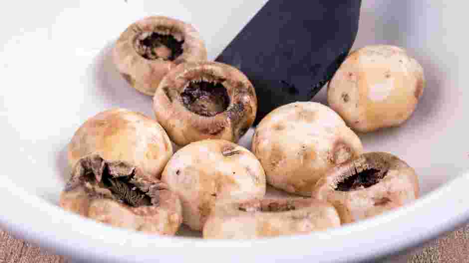 Cream Cheese Stuffed Mushrooms Recipe:
In a bowl, toss the stemmed mushrooms with olive oil and ½ teaspoon of sea salt.
