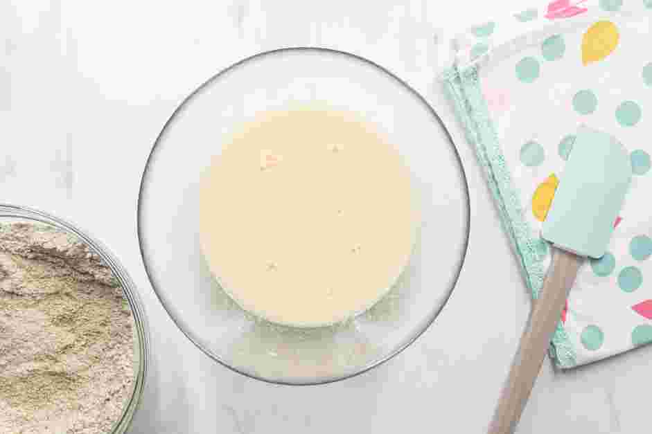 Matcha Cupcakes Recipe:
Prepare the matcha cupcake batter.