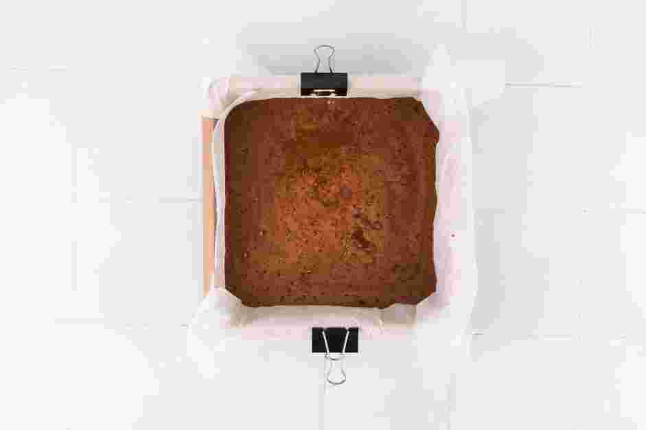 Paleo Brownies Recipe: Pour the batter into the prepared baking dish and bake for 20 minutes.