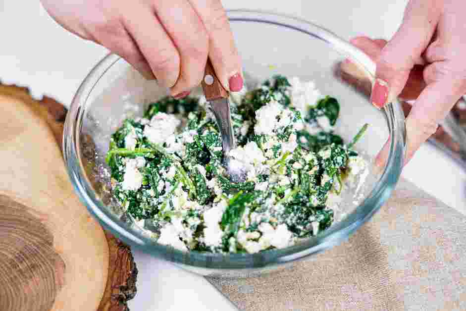 Spinach Ravioli Recipe: 
While the pasta is resting, make the spinach filling.