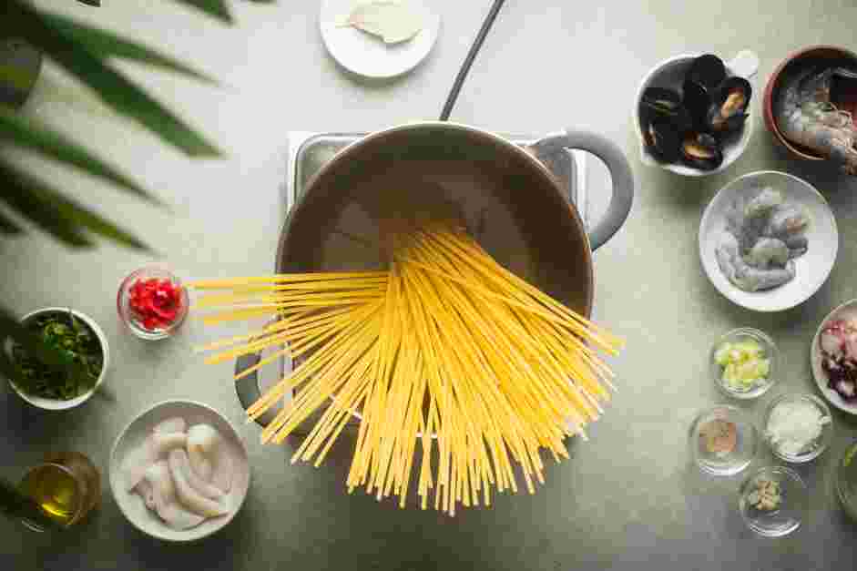 Seafood Linguini Recipe: Add the dried linguine and cook, stirring occasionally, for 9 minutes.