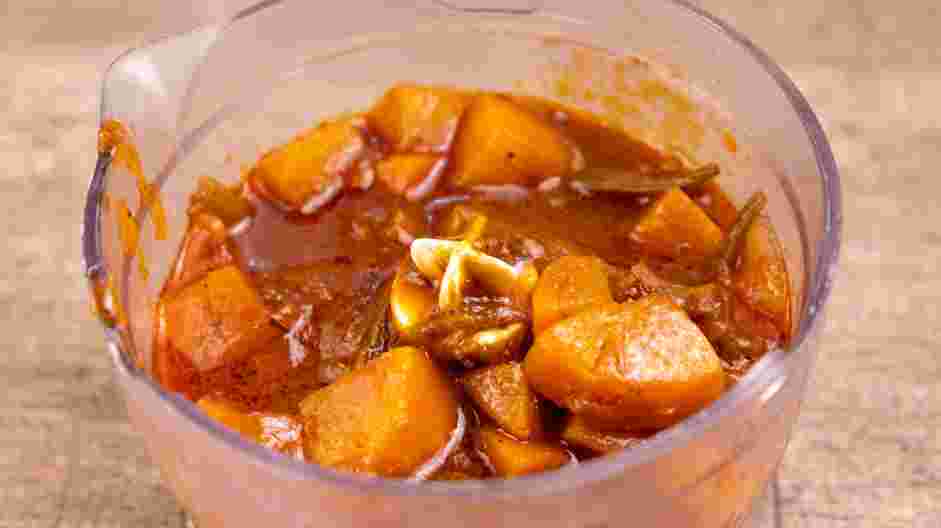 Short Rib Ragu Recipe: Remove the short ribs from the pan.