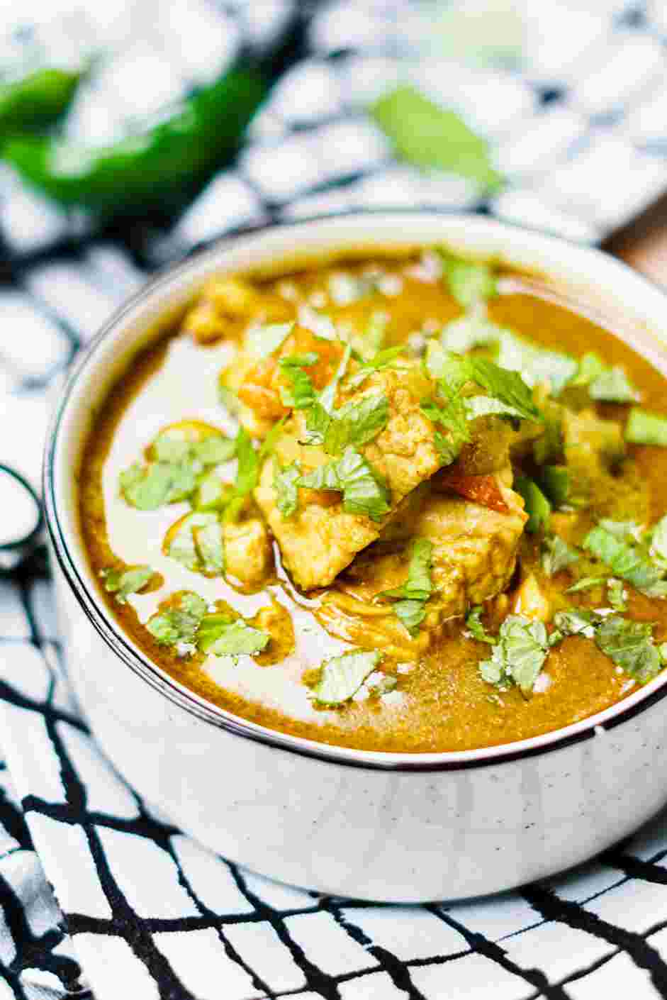 Andhra Chicken Curry Recipe: Garnish with chopped cilantro and enjoy!