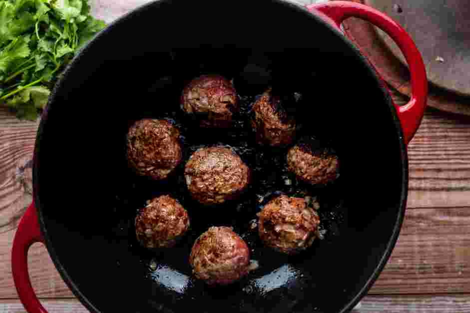 Mexican Meatball Soup (Albondigas) Recipe: 
In a large stockpot, heat the oil.