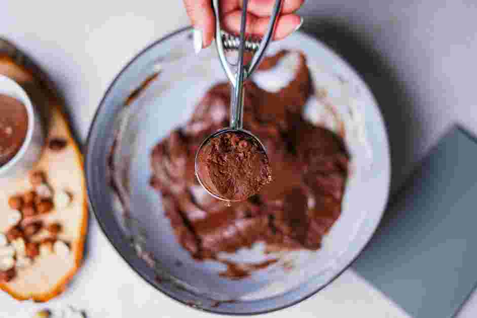 Nutella Cookies Recipe: Form the Nutella cookies.