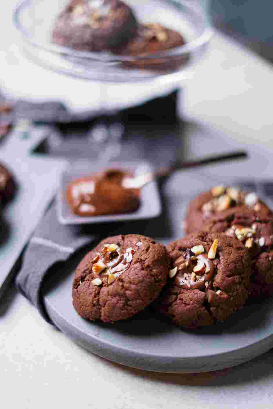 Nutella Cookies Recipe: Serve and enjoy!