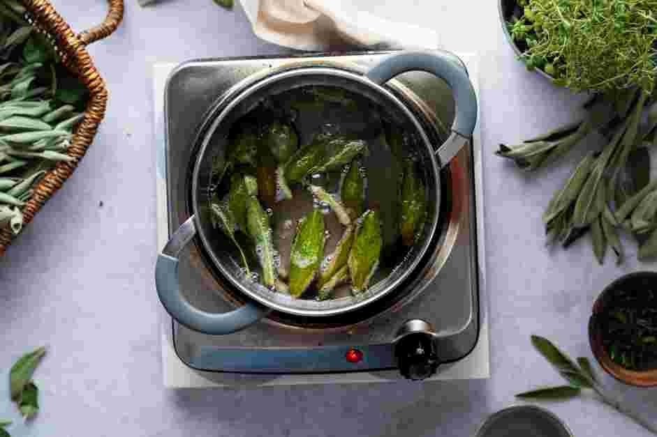 Pepper Salad Recipe: Fry the sage leaves.