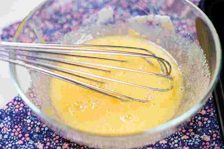 Semifreddo Recipe: Prepare the custard.