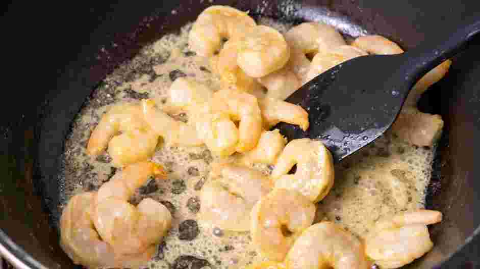 Curry Shrimp Recipe: When ready to prepare the curry shrimp, prepare a large skillet and a large saucepan.