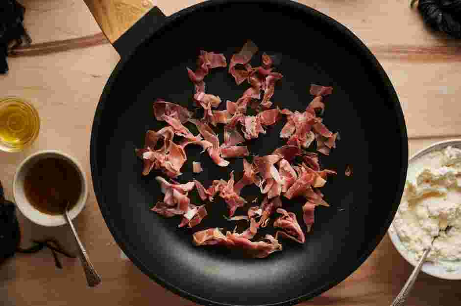 Squid Ink Pasta with Crispy Prosciutto and Truffle Honey Recipe: Prepare the sauce.