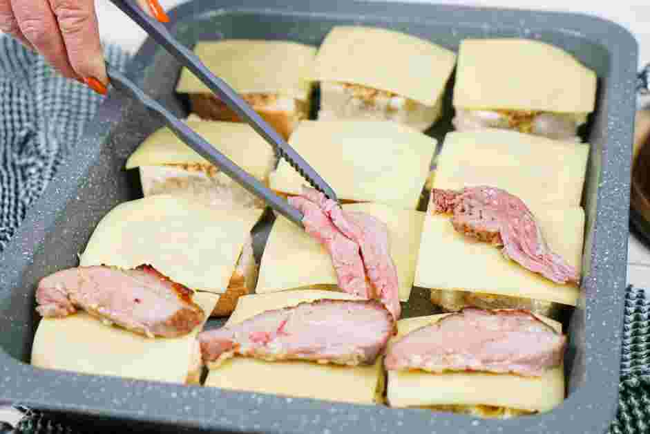 Roast Beef Sliders Recipe: Top with the roast beef.