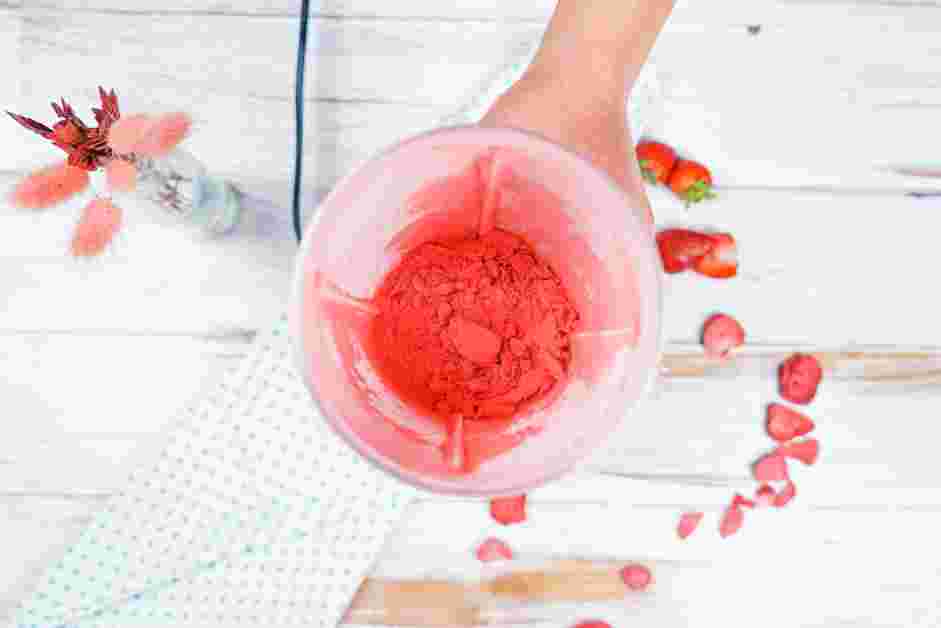 Strawberry Cream Cheese Recipe: In a blender or a food processor, blend the freeze dried strawberries until it becomes a fine powder.