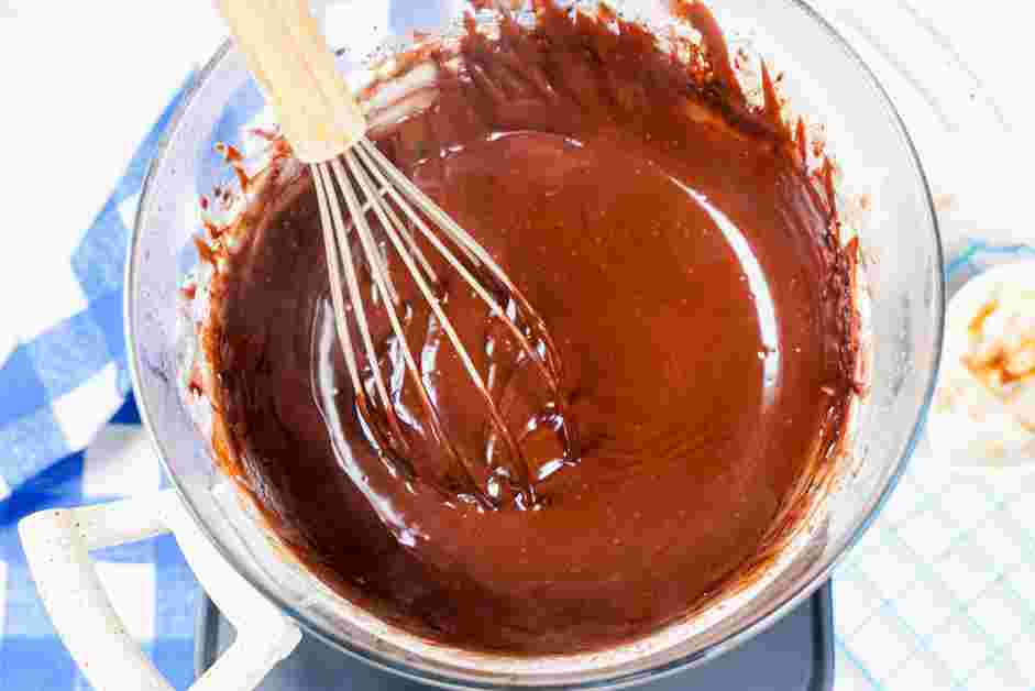 Vegan Chocolate Pudding Recipe: Continuously stir until the pudding is thick and slightly loose, about 10-12 minutes.