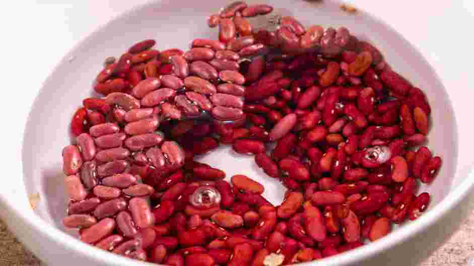 Jamaican Rice and Beans Recipe: Sort the kidney beans, making sure there isn't any debris.