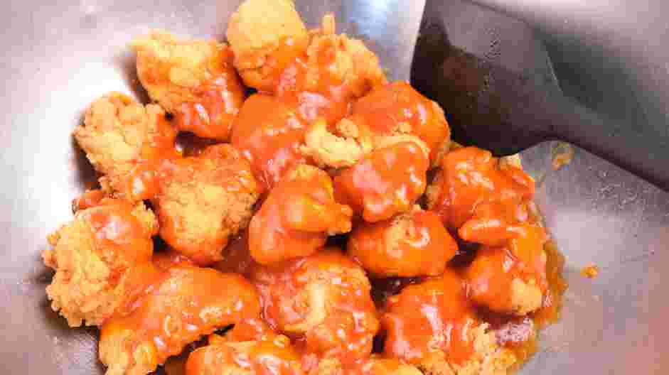 Boneless Wings Recipe: Place the boneless wings in a large bowl.