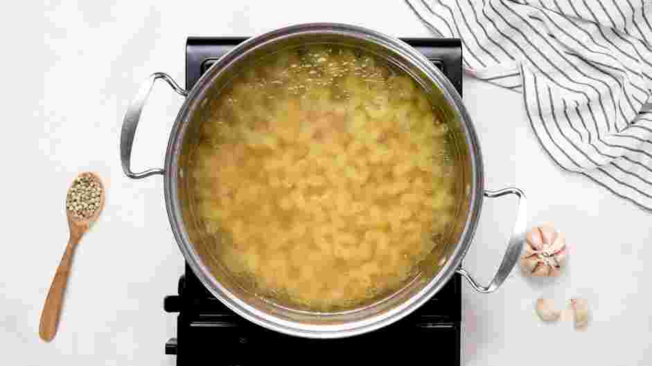 Crab Mac and Cheese Recipe:
Cook the pasta.