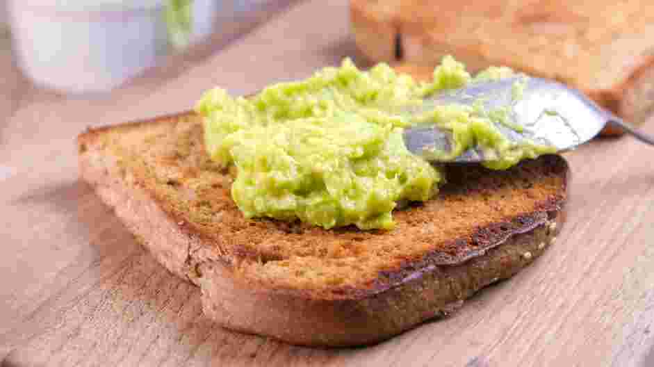 Salmon Sandwich Recipe: Spread the mashed avocado onto the toast.