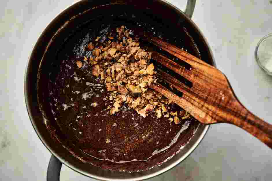 Fantasy Fudge Recipe: Stir in the chopped walnuts.