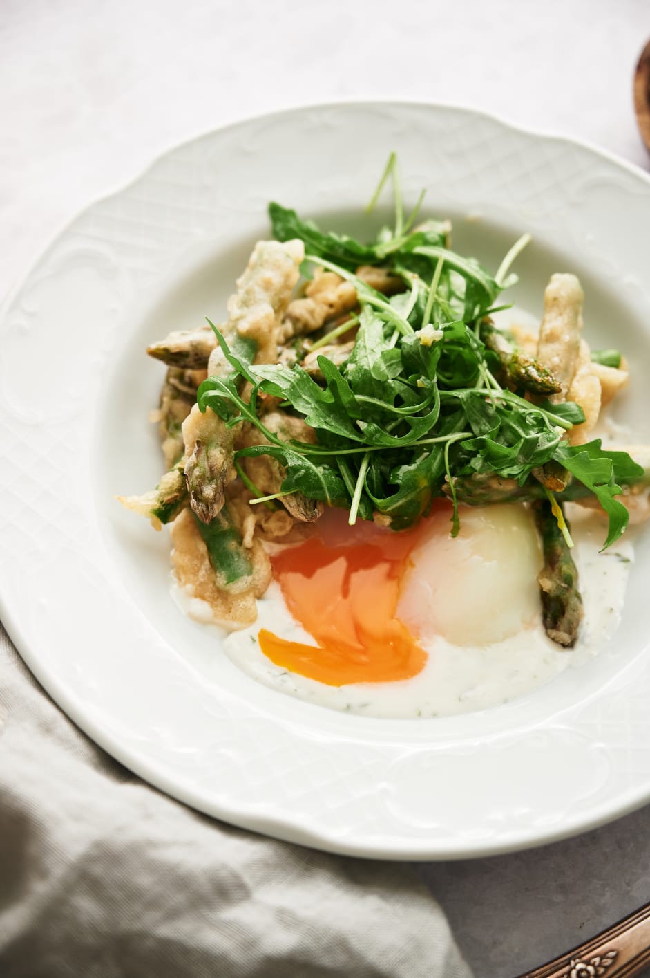 Asparagus and Eggs Recipe | Cozymeal - Boiling Asparagus And Eggs With Lemon