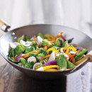 Helen’s Asian Kitchen 13.5-Inch Carbon Steel Stir Fry Pan with Lid 4