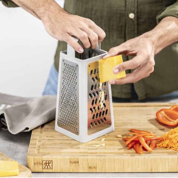 Zwilling Z-Cut Box Grater 1