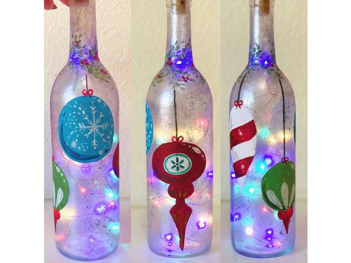 Frosty Ornament Wine Bottle - Tampa