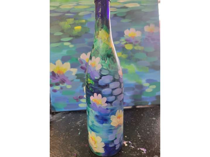 Waterlilies by Monet Wine Bottle - San Francisco