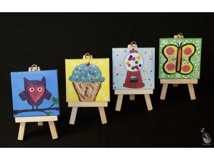 Miniature Easels Family Fun