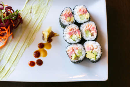 Yellowfin Tuna Maki Roll